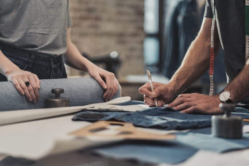 T-Shirt personnalisé entreprise : Créez votre identité visuelle